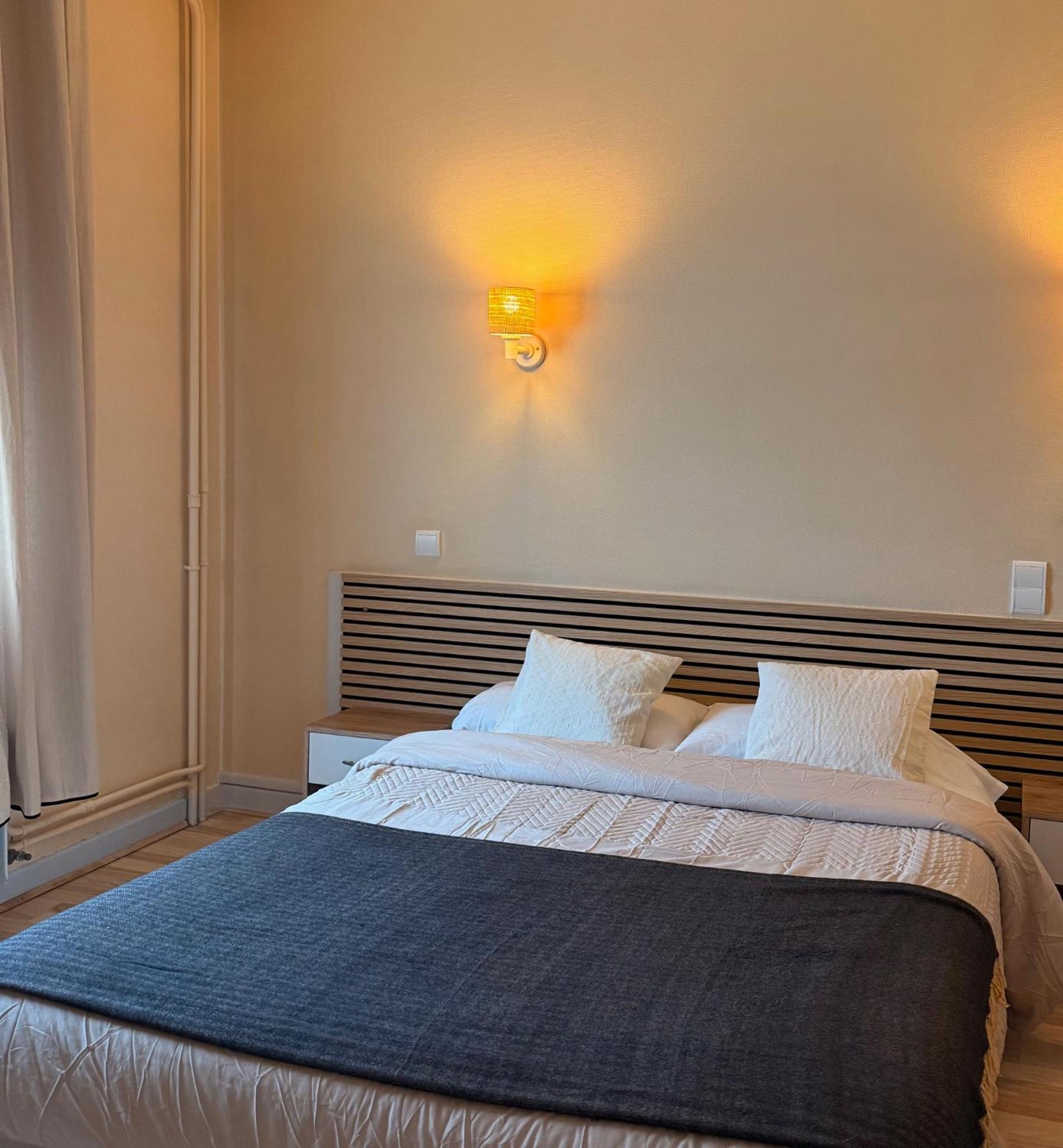 מלון Saint-Loup  Le Relais De La Route Bleue מראה חיצוני תמונה